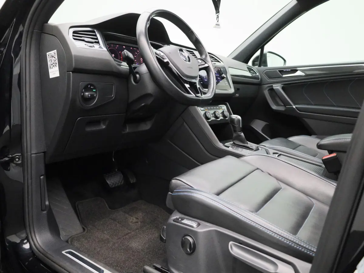 1.5 TSI Highline Business R | Automaat | Panoramadak | Stoelverwarming | Achteruitrijcamera | Parkeersensoren |