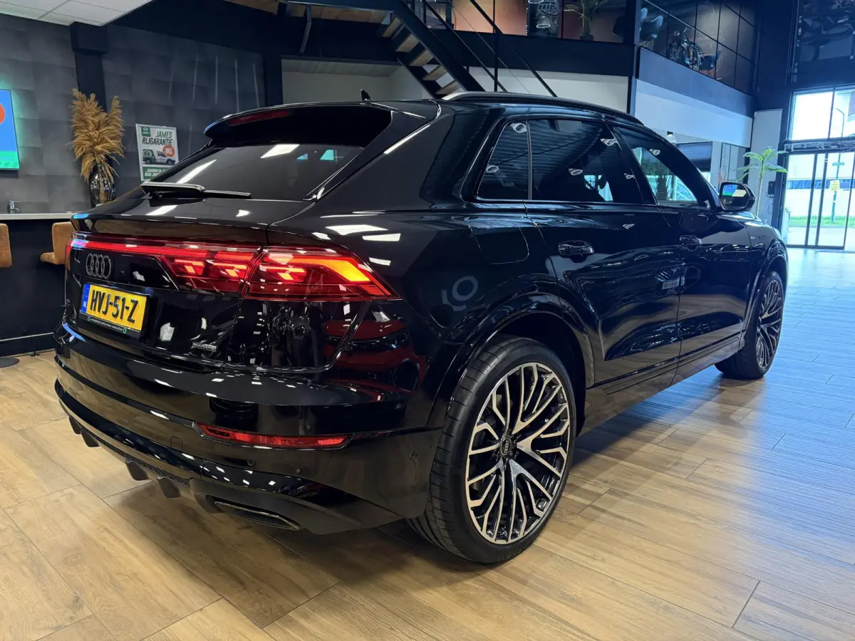 60 TFSI e Quattro ProLine S Competition PHEV|HUD|23 INCH|LUCHTVERING|SOFTCLOSE|PANO|LEDER PAKKET|4WIEL STURING||EXTRA SET WINTERWIELEN & DAKDRAGERS|