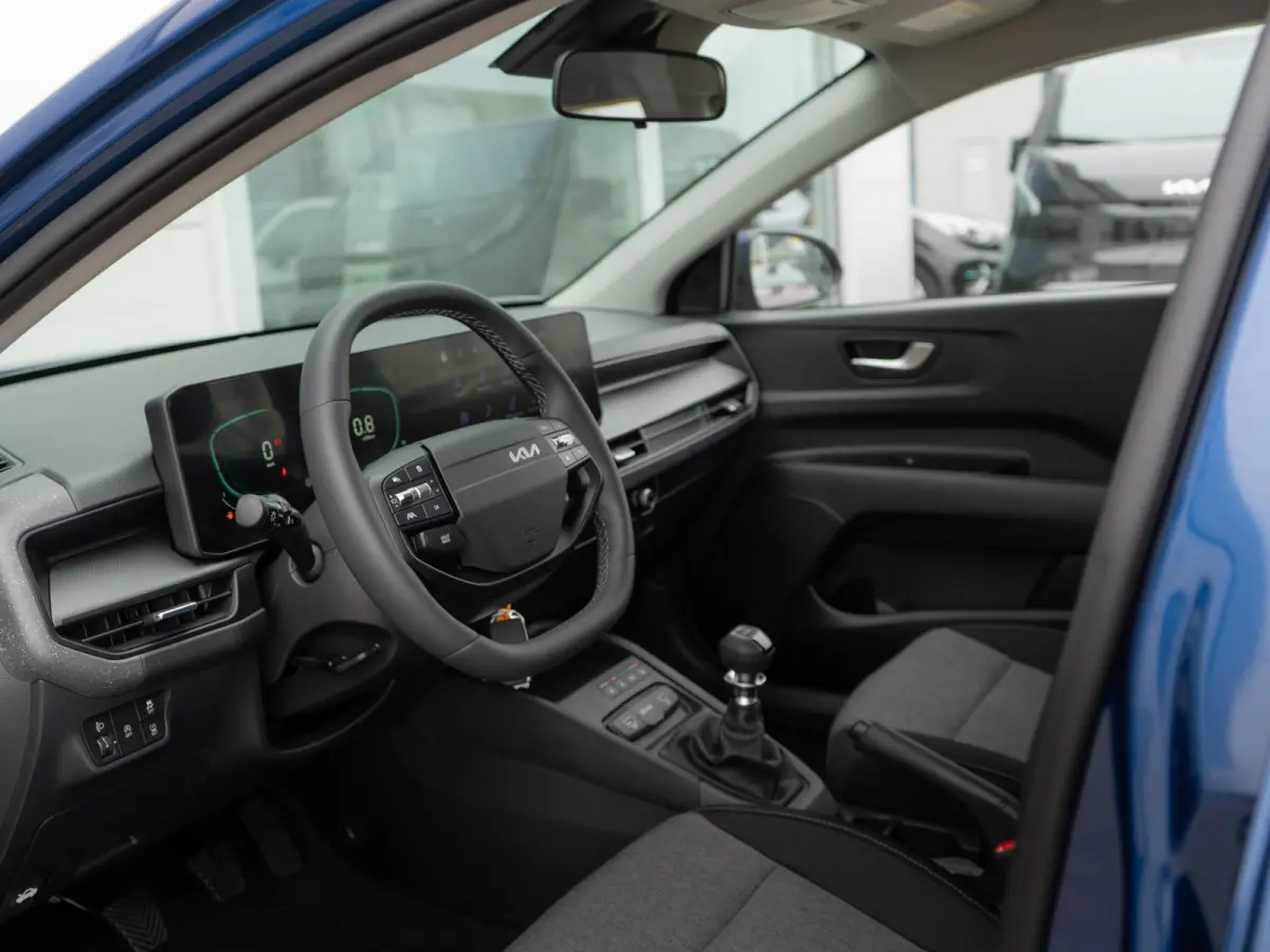 1.0 T-GDi MHEV DynamicLine | OP VOORRAAD | Stoel en stuurverwarming | Navi | Airco |