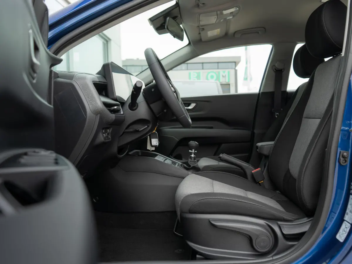 1.0 T-GDi MHEV DynamicLine | OP VOORRAAD | Stoel en stuurverwarming | Navi | Airco |