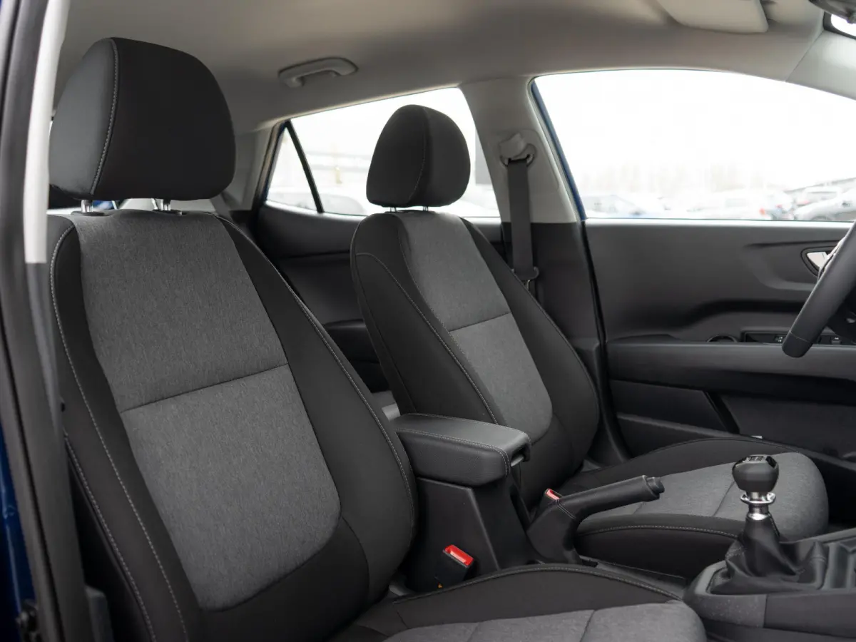 1.0 T-GDi MHEV DynamicLine | OP VOORRAAD | Stoel en stuurverwarming | Navi | Airco |