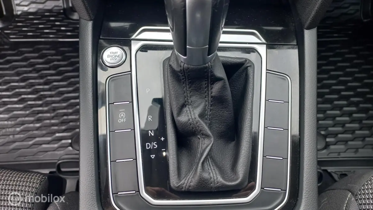 2.0 TDI Business R/ORIGINEEL NEDERLANDS/TREKHAAK