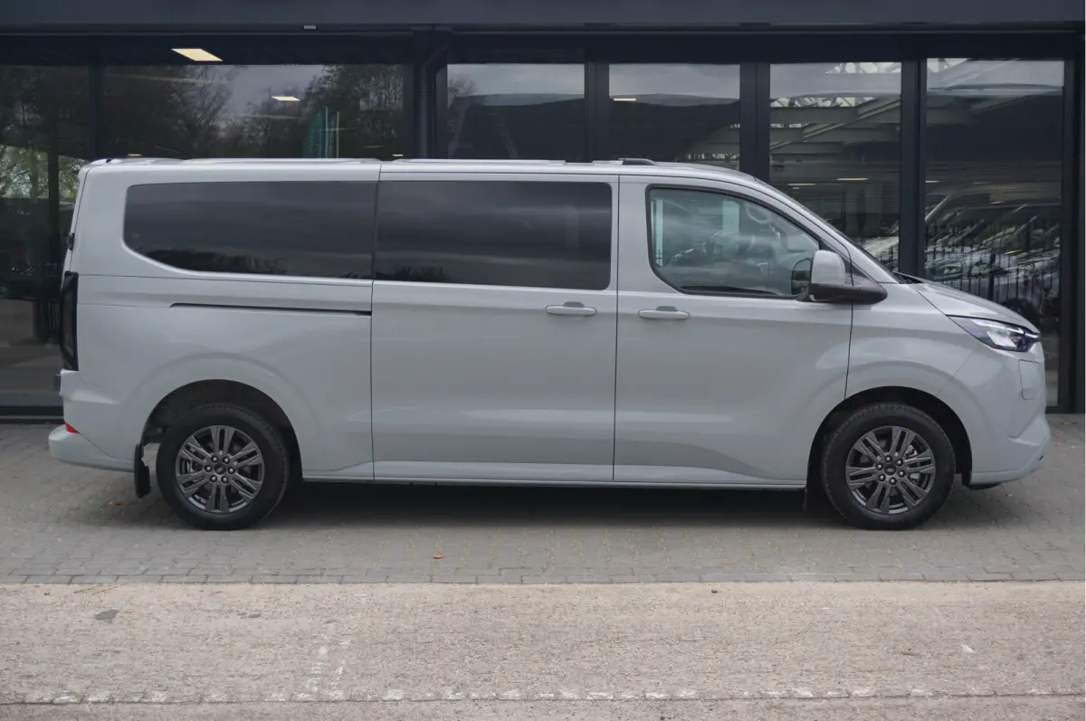 320L 2.5 PHEV 233PK Dubbel Cabine Limited PRIJS INCL. BPM !! 13" Navi, Adap. Cruise, Camera, 17" LM, Trekhaak!! NR. HYBDCG