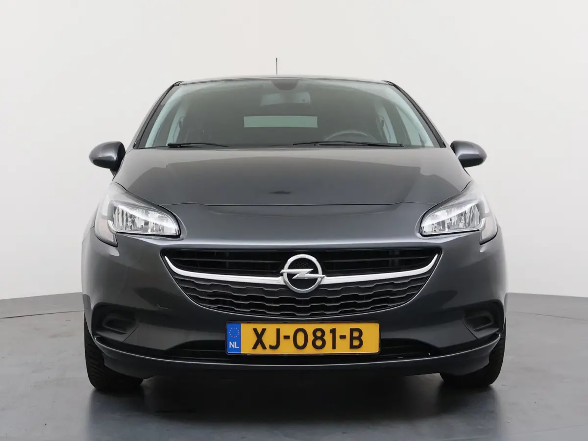 1.4 90 pk 5drs AUTOMAAT Online Edition / Navigatie / Camera / Parkeersensoren / Carplay / DAB / 16'' LMV /