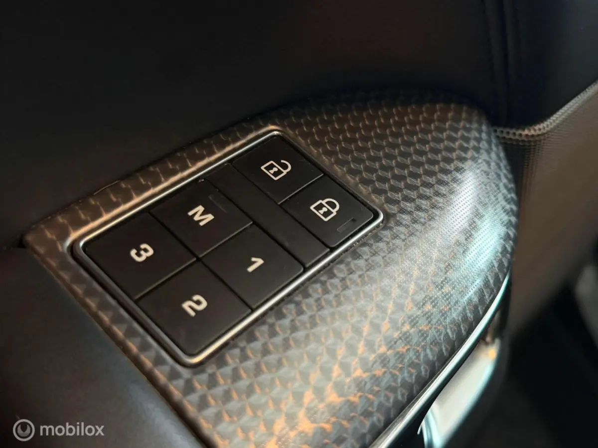 P400e HSE Dynamic|NAP|Pano|ACC|