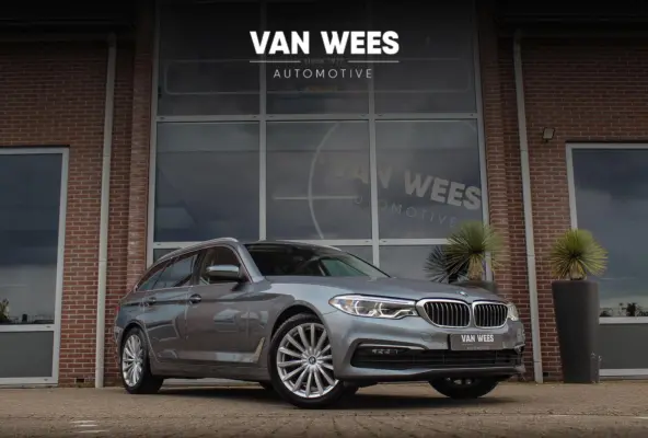 520i High Executive Edition | 2e eigenaar | NL auto | Adaptive LED | 19 inch | Sportstuur | Comfortstoelen | Memory | Display Key | Navigatie | Bluetooth | PDC
