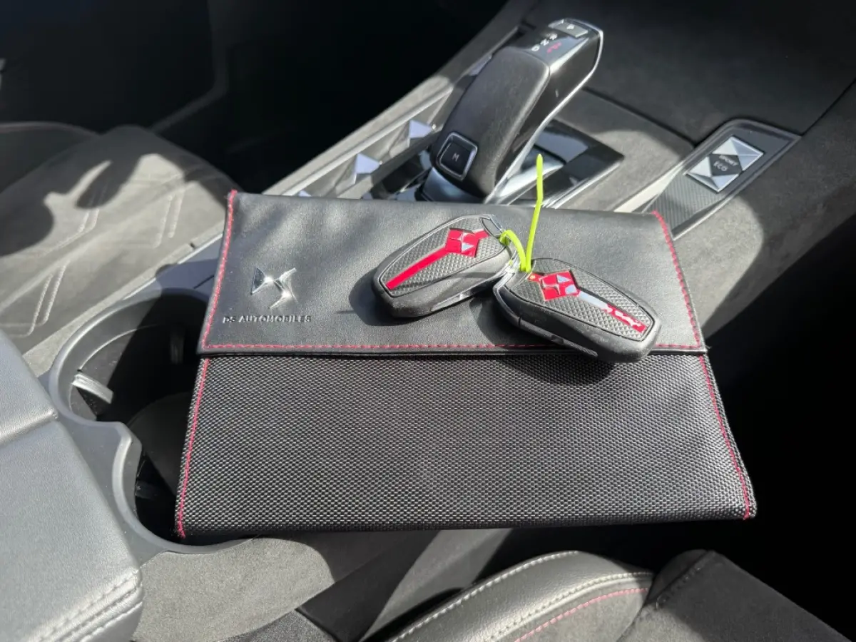 1.2 PT 130PK PERFORMANCE AUTOMAAT AIRCO NAVI.