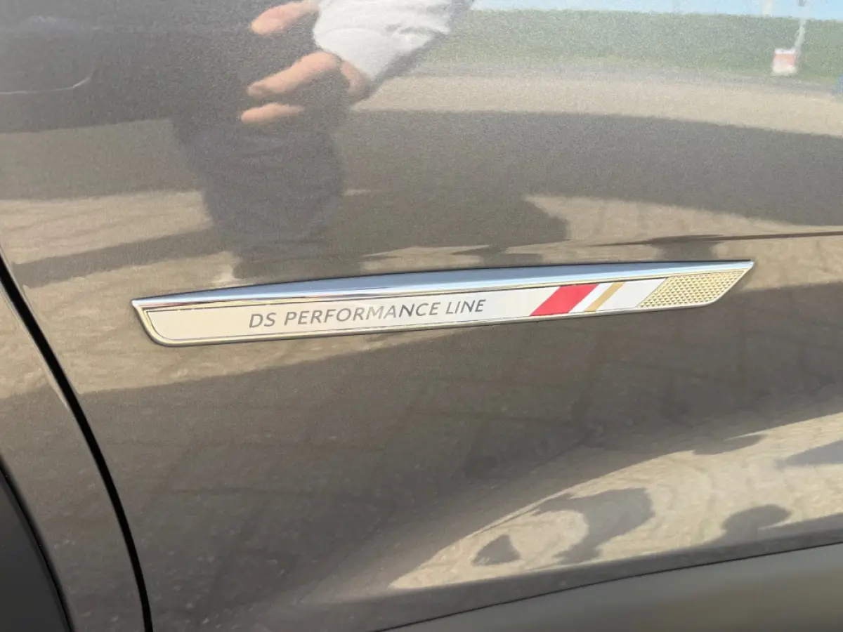 1.2 PT 130PK PERFORMANCE AUTOMAAT AIRCO NAVI.