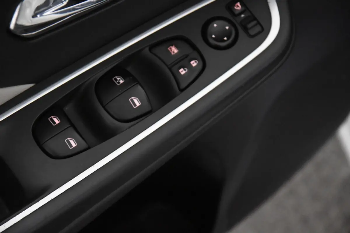 1.0 IG-T N-Design *1ste Eigenaar*Navigatie*Carplay*