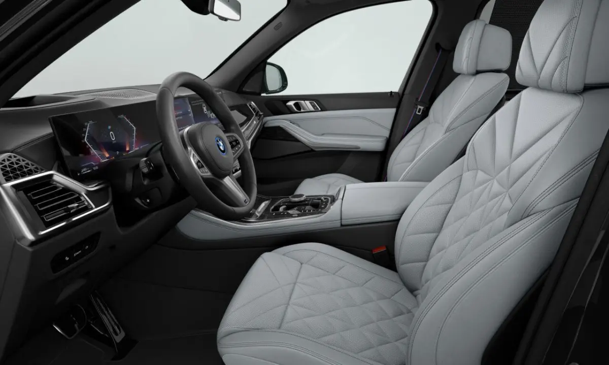 xDrive50e | M Sportpakket Pro | Innovation Pack | Comfort Pack | panoramadak