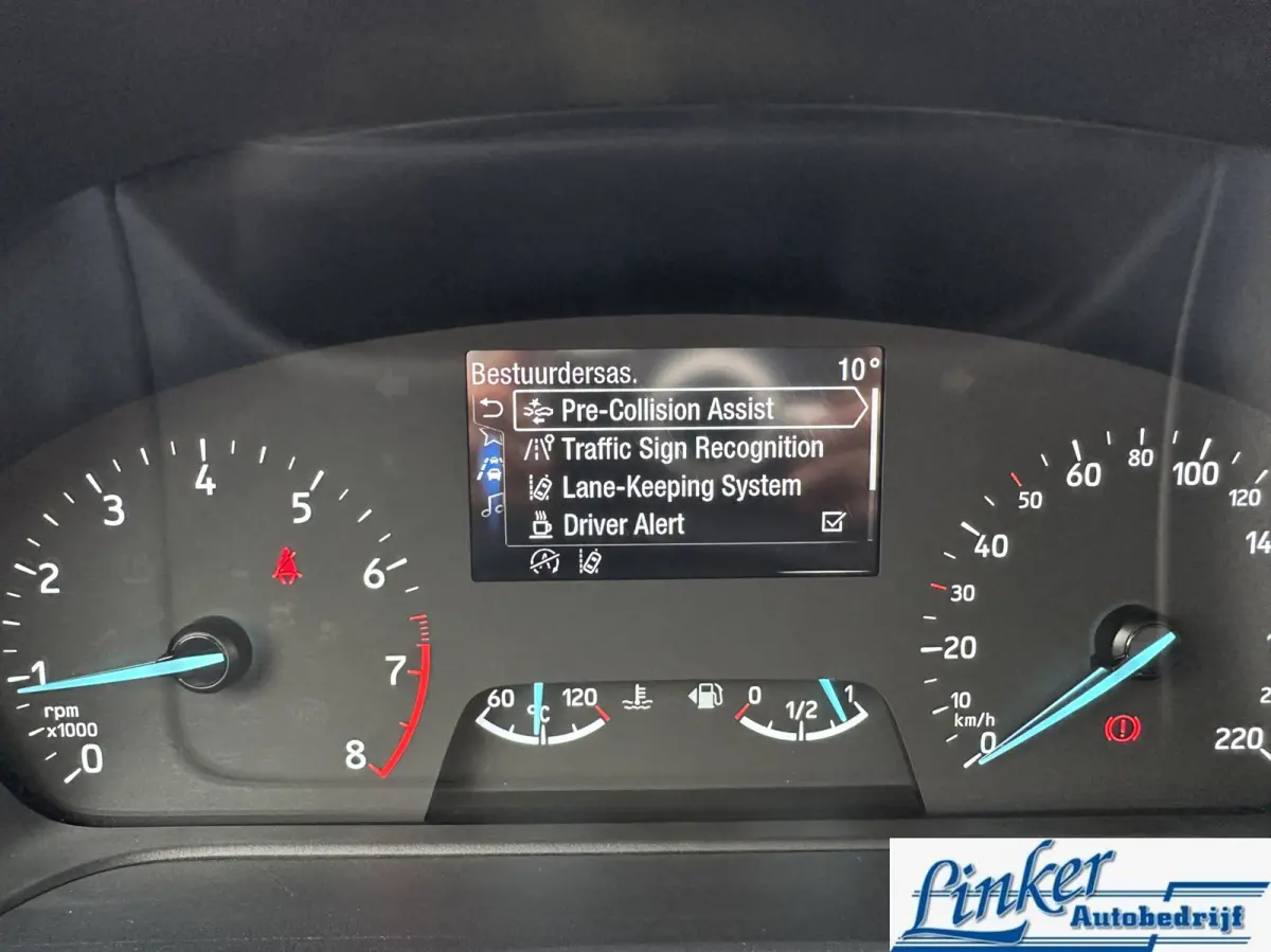 1.0 EcoBoost Hybrid Titanium - NL-AUTO PDC ACHTER BLUETOOTH