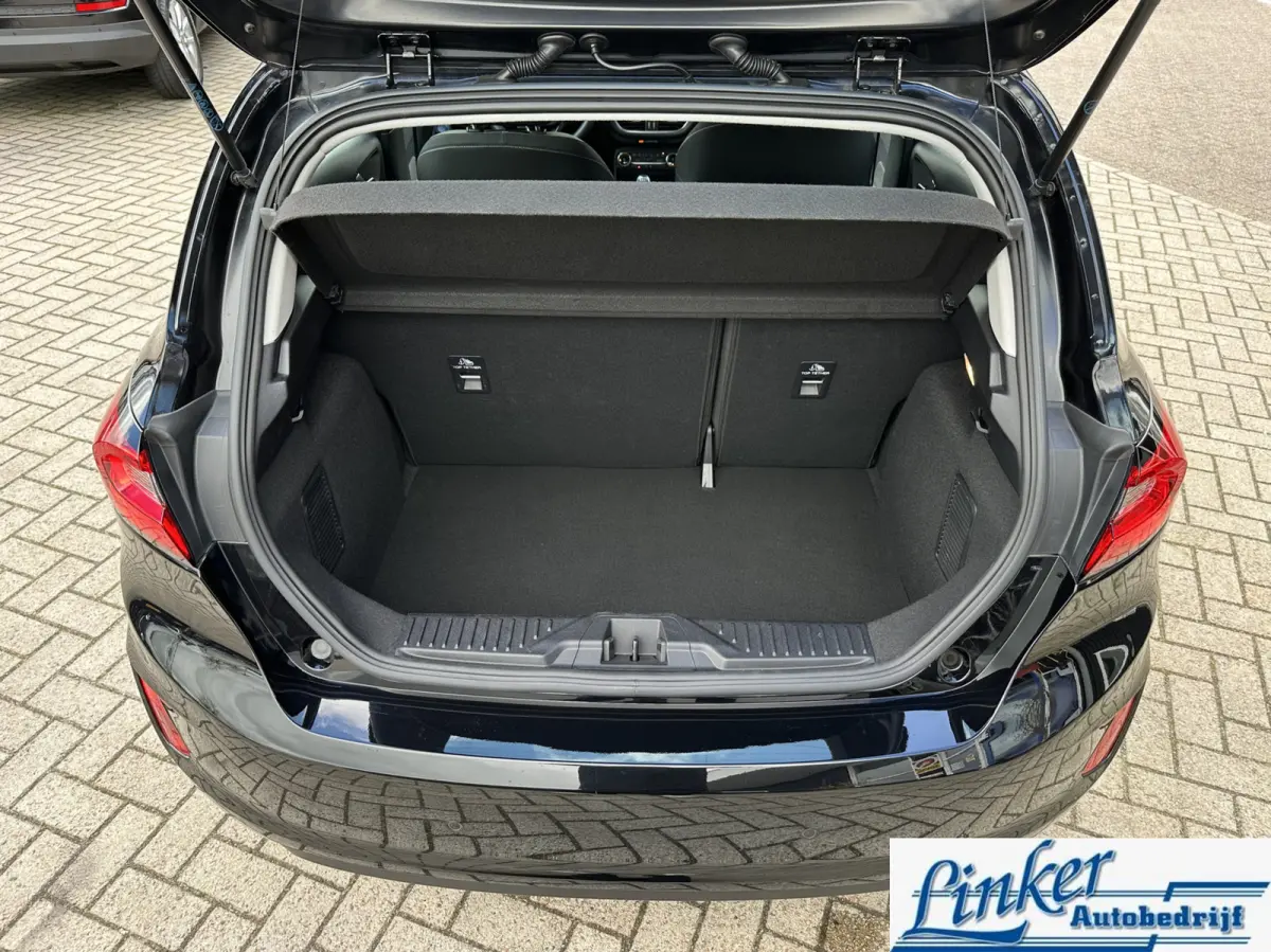 1.0 EcoBoost Hybrid Titanium - NL-AUTO PDC ACHTER BLUETOOTH