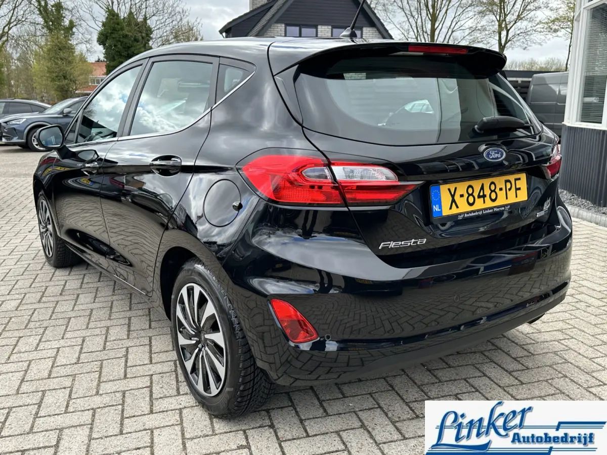 1.0 EcoBoost Hybrid Titanium - NL-AUTO PDC ACHTER BLUETOOTH