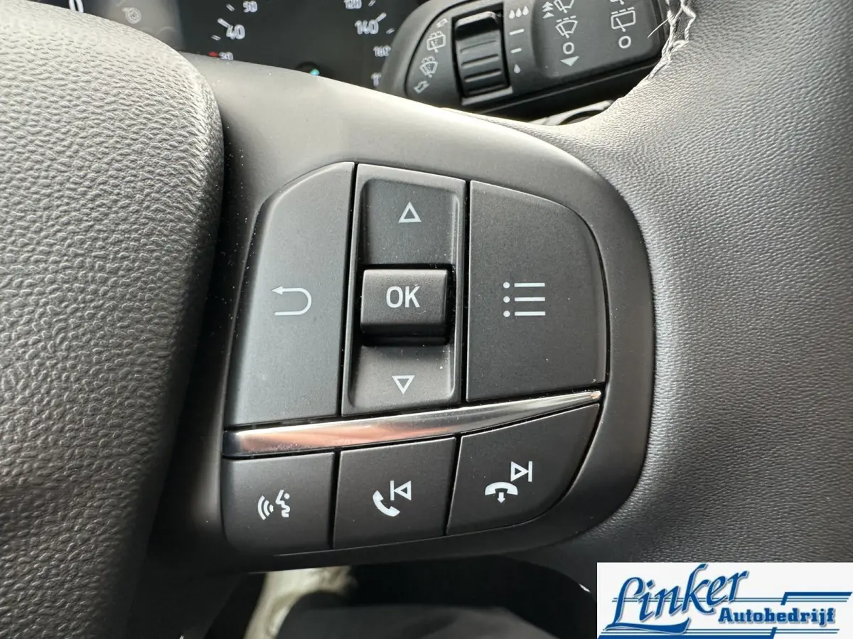 1.0 EcoBoost Hybrid Titanium - NL-AUTO PDC ACHTER BLUETOOTH