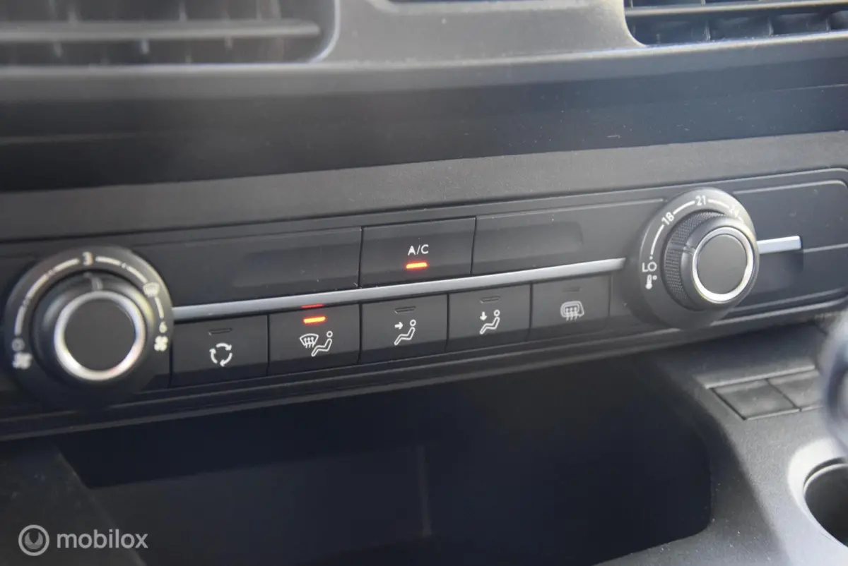bestel 1.5 BlueHDI Premium Cruise control & Camera