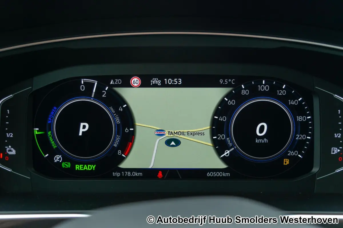 1.4 TSI eHybrid R-Line Business+