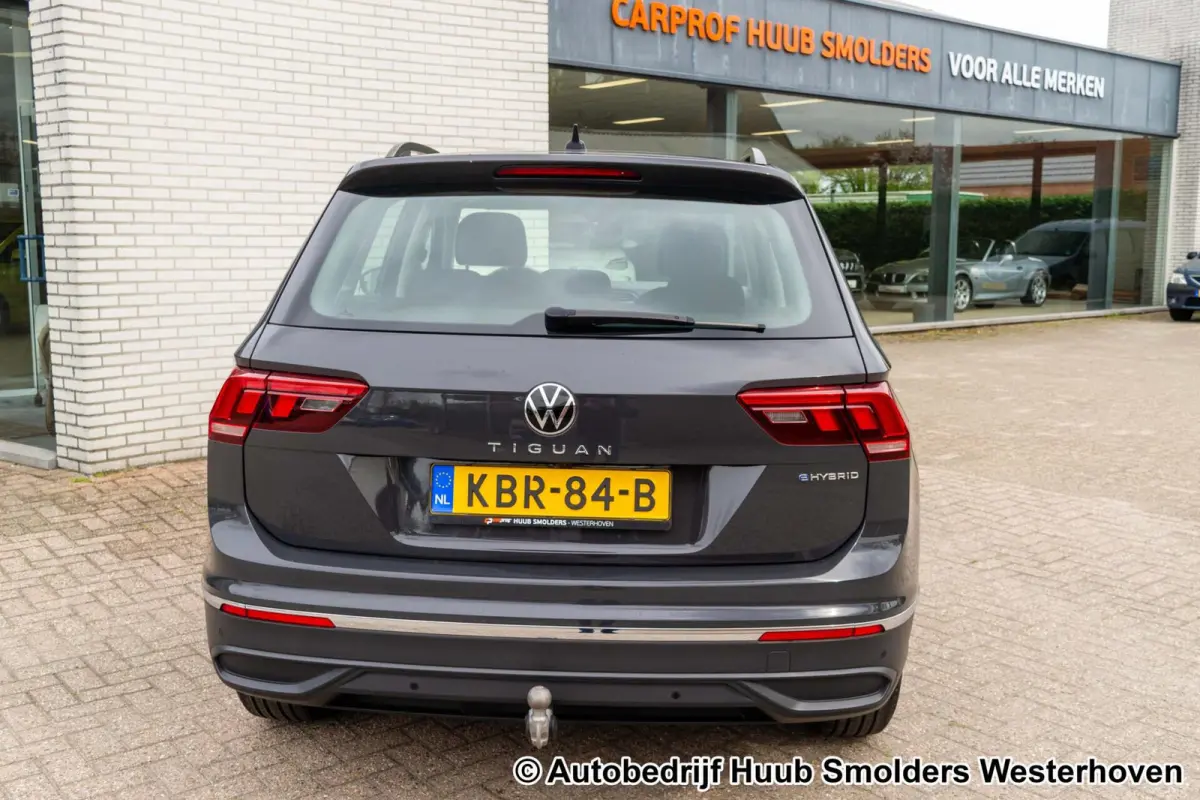 1.4 TSI eHybrid R-Line Business+