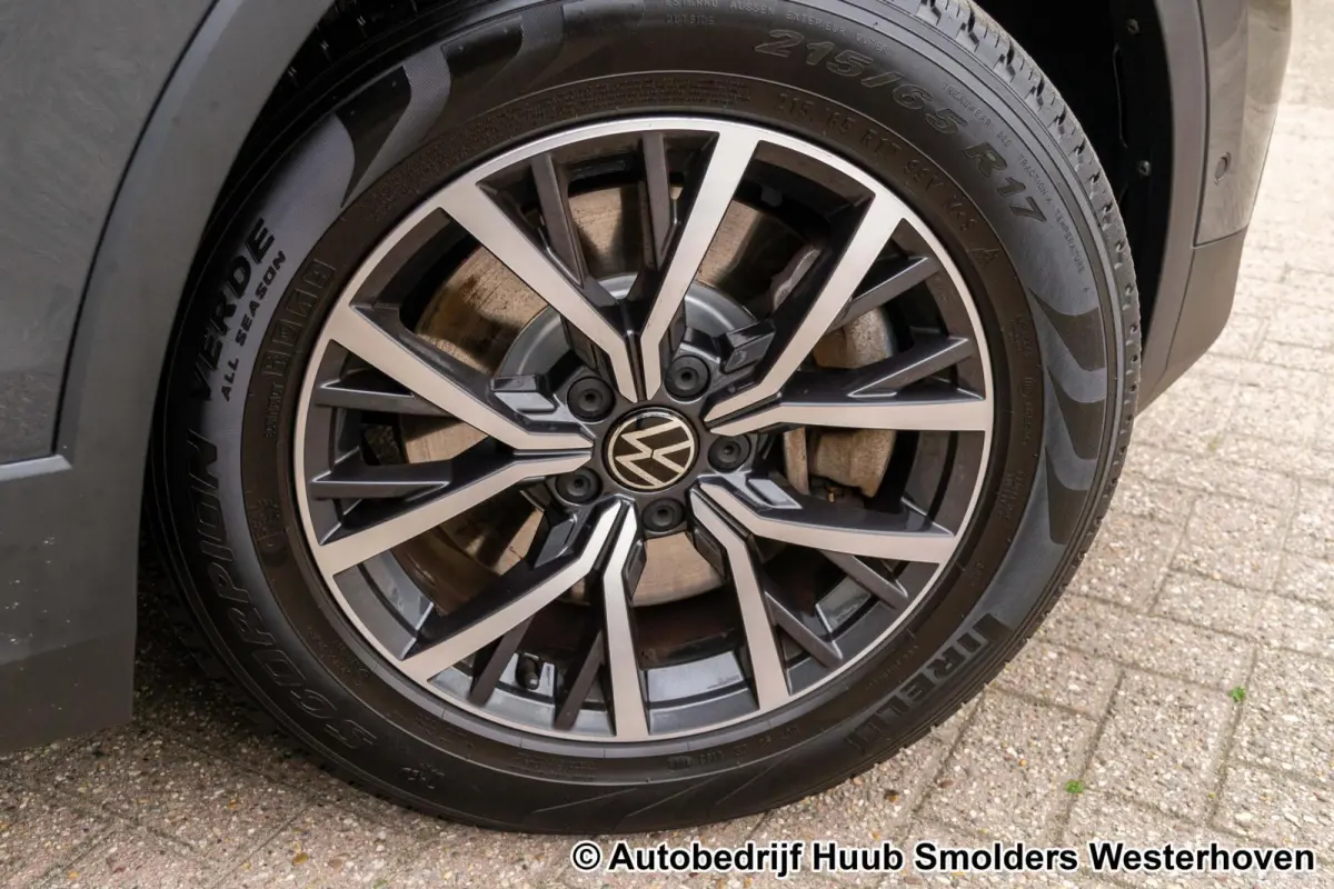 1.4 TSI eHybrid R-Line Business+