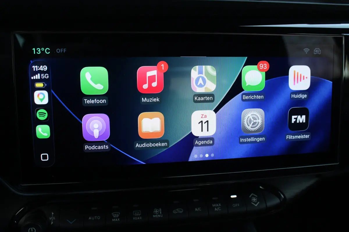 1.2 Turbo Hybrid Ibrida | Adaptive Cruise | Carplay | LED | LMV | Keyless | Climate Controle | PDC | | Adaptive Cruise | Carplay | LED | LMV | Keyless | Climate Controle | PDC |