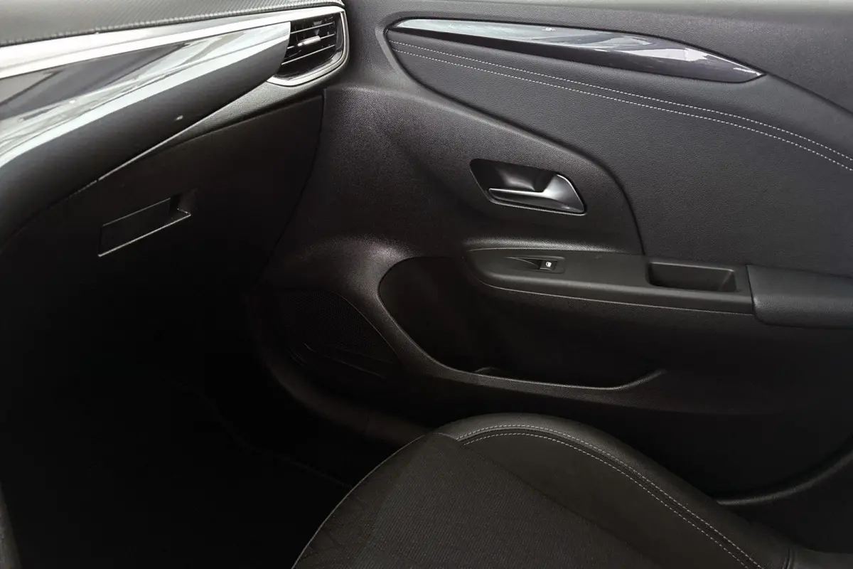 1.2 Elegance 100PK Apple Carplay Airco LED Koplampen