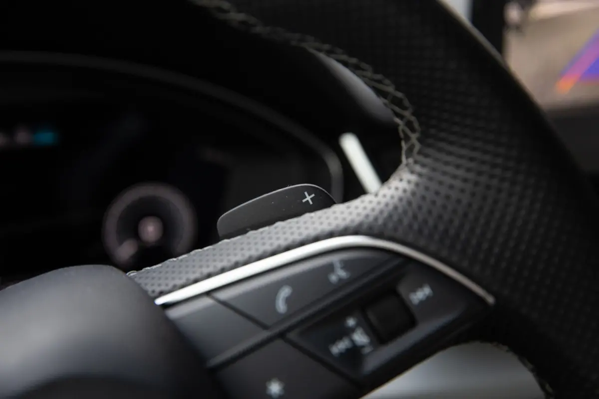 55 TFSI e S edition , S-line , Panoramadak, Trekhaak, Carplay, Leder