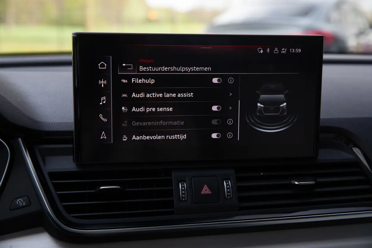 55 TFSI e S edition , S-line , Panoramadak, Trekhaak, Carplay, Leder