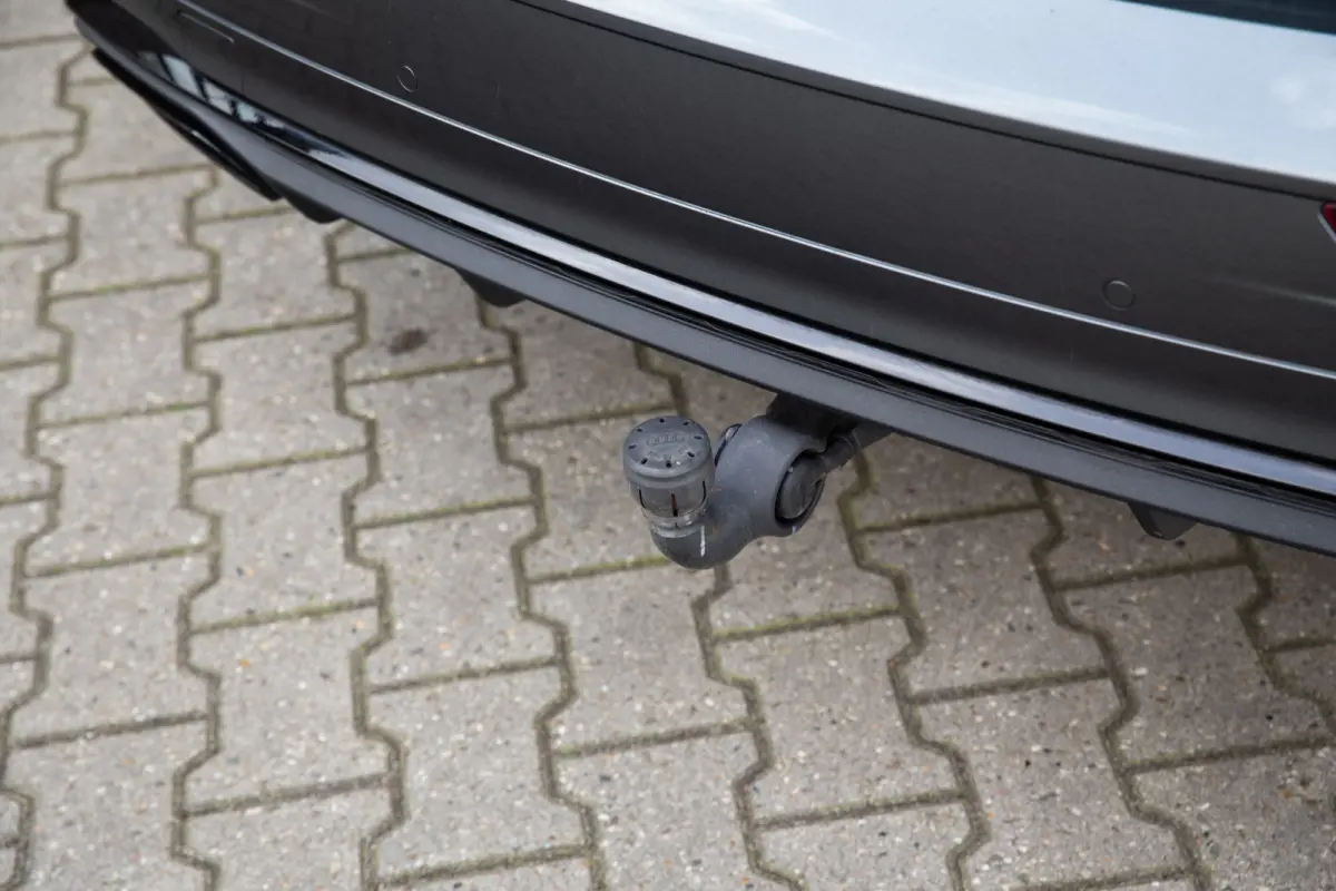 55 TFSI e S edition , S-line , Panoramadak, Trekhaak, Carplay, Leder