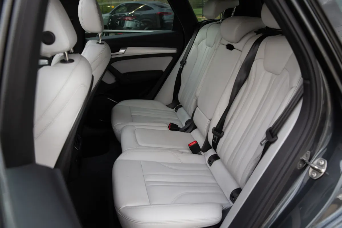 55 TFSI e S edition , S-line , Panoramadak, Trekhaak, Carplay, Leder