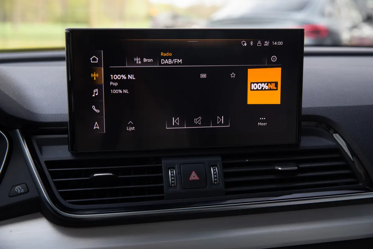 55 TFSI e S edition , S-line , Panoramadak, Trekhaak, Carplay, Leder
