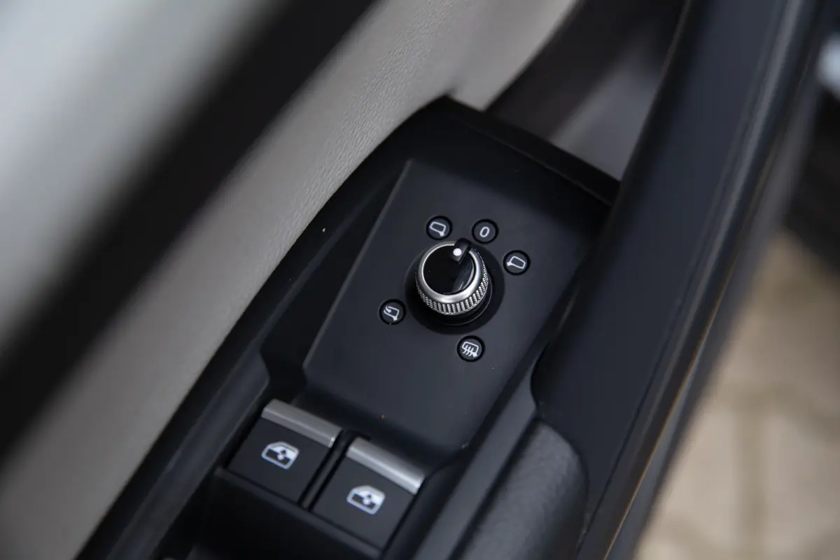 55 TFSI e S edition , S-line , Panoramadak, Trekhaak, Carplay, Leder
