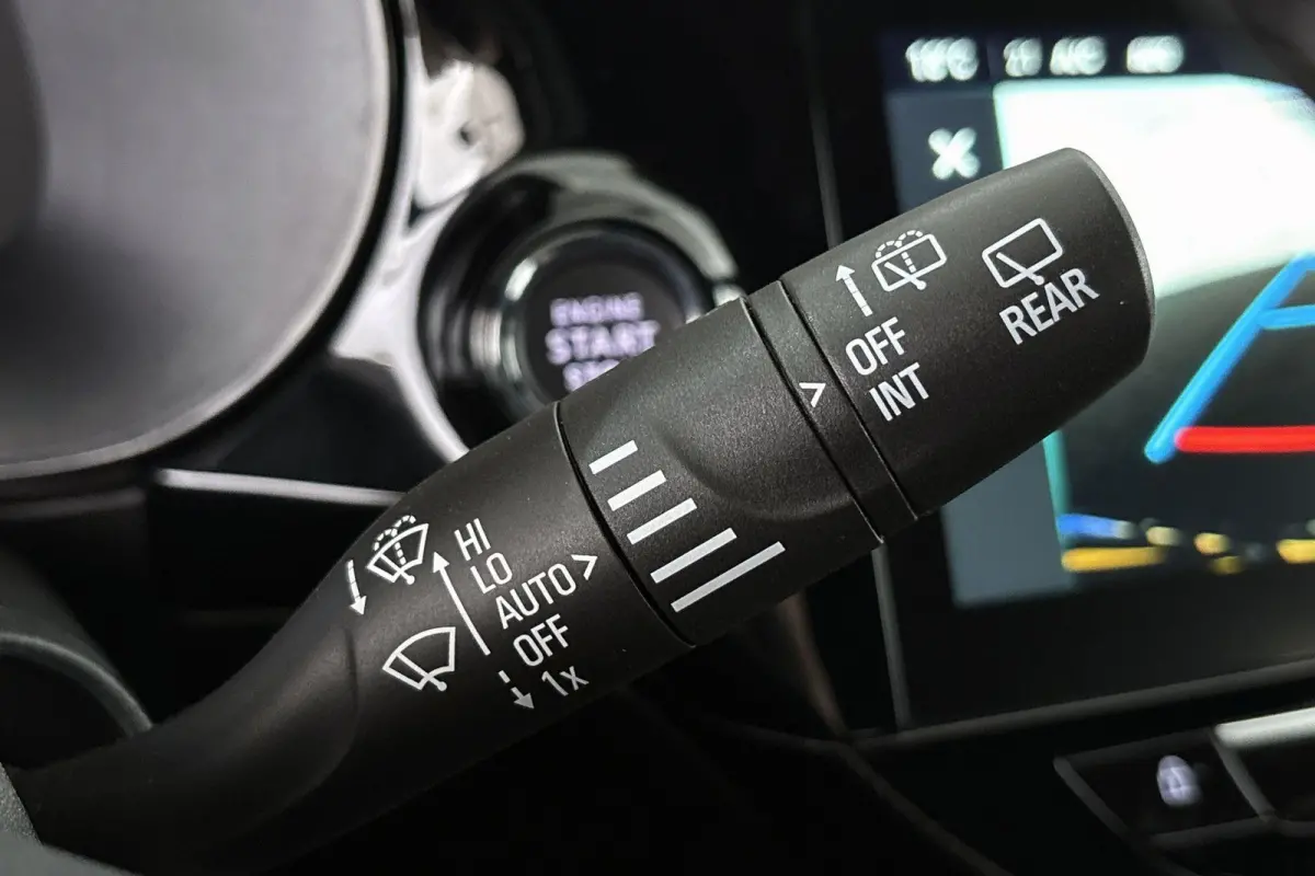 1.2 Turbo Hybrid Ultimate / Navi / Carplay / Camera / Winterpakket / 17 Inch