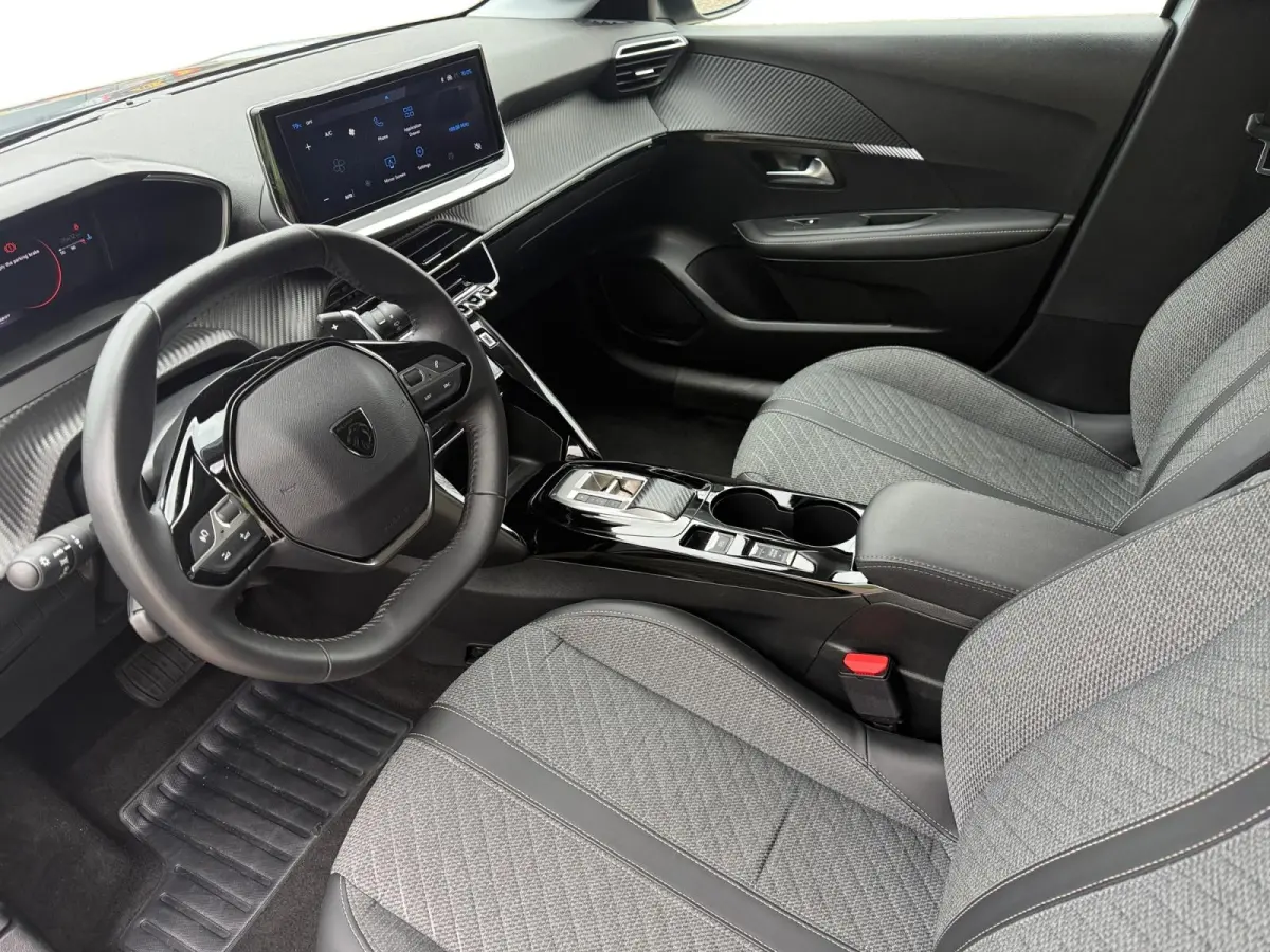 1.2 Hybrid 110 e-DCS6 Allure | Lichtmetaal | Automaat | Apple Carplay | Android Auto | 1 Jaar Bovag Garantie