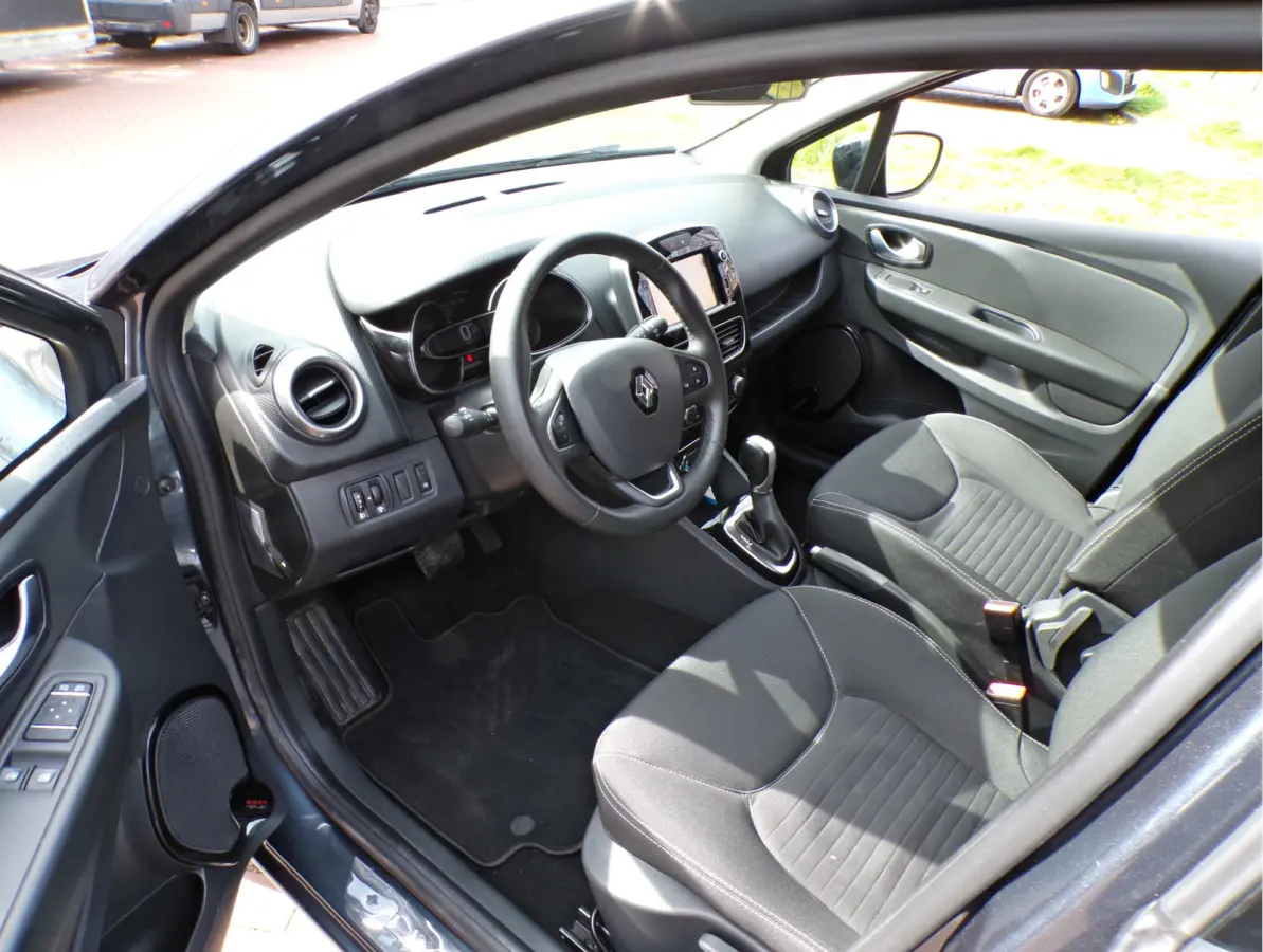 1.2 TCe Intens AUTOMAAT TEL NAVI CRUISECONT.....