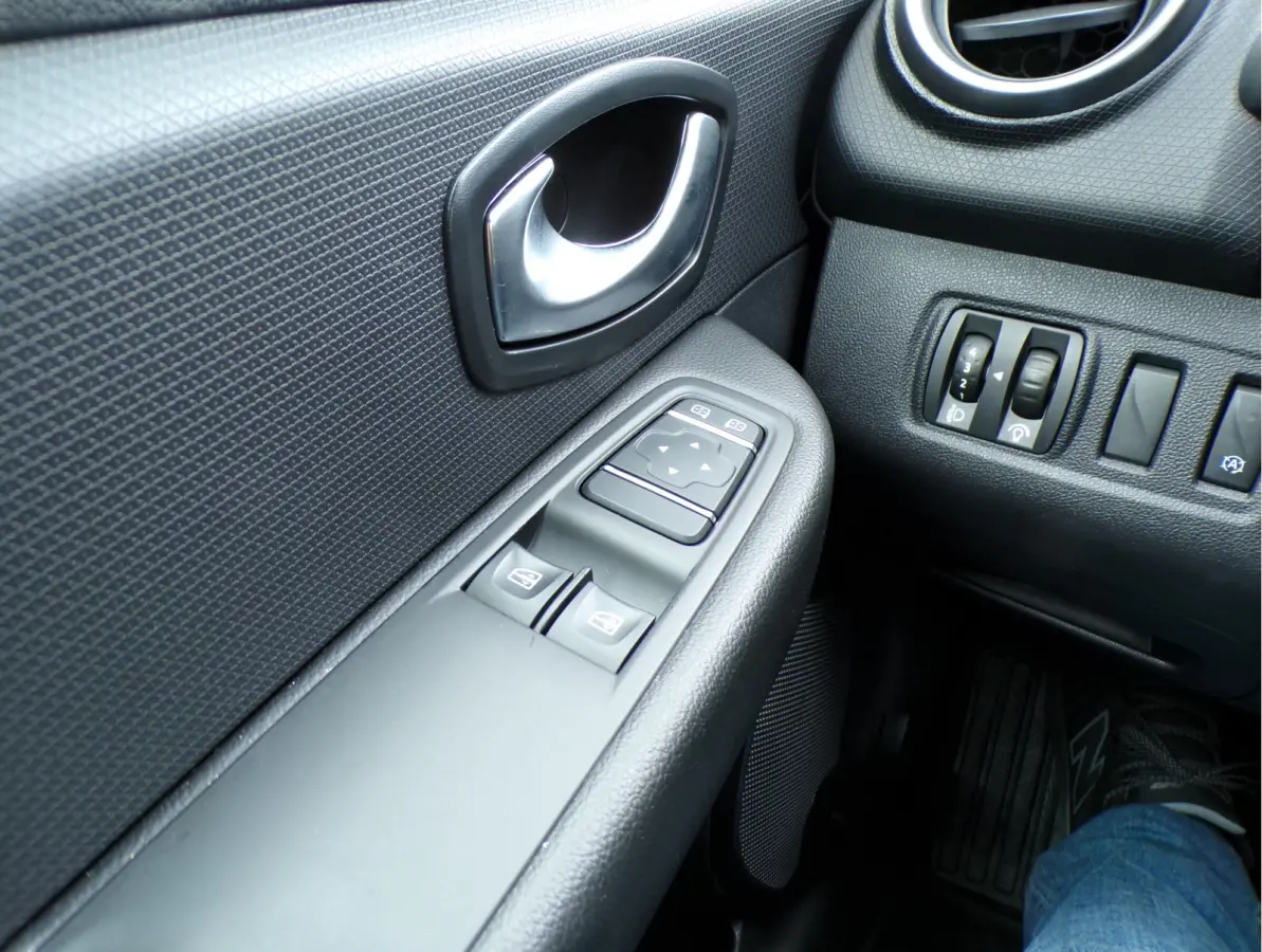 1.2 TCe Intens AUTOMAAT TEL NAVI CRUISECONT.....