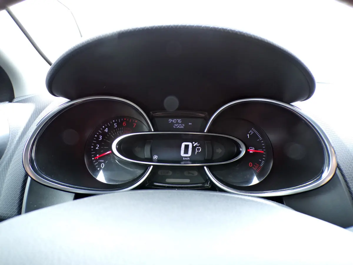 1.2 TCe Intens AUTOMAAT TEL NAVI CRUISECONT.....