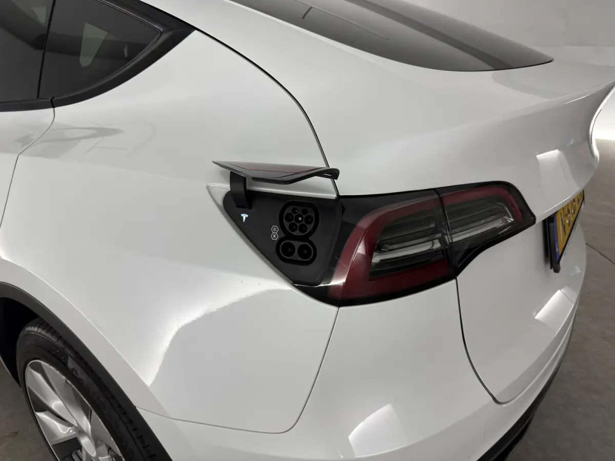 Long Range AWD 75 kWh | Snelladen | Autopilot | SOH 90% | Camera | Memory | Pano | Stoel/Stuurverw.