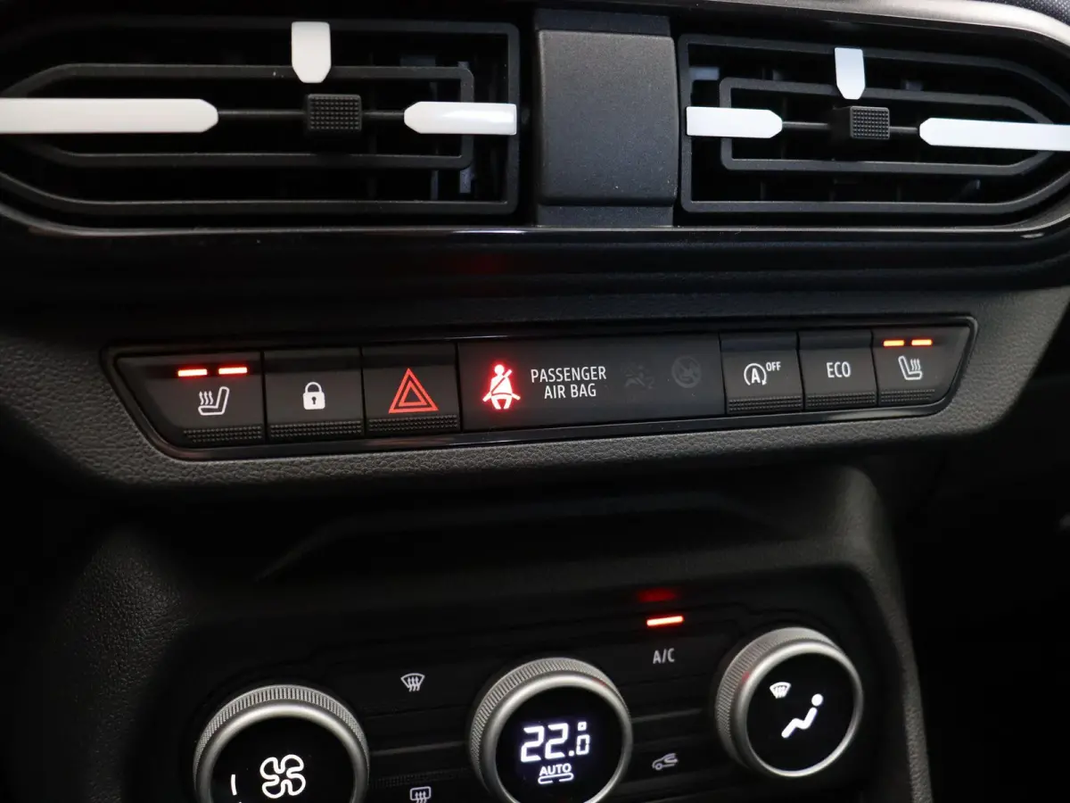 Eco-G 120pk journey Automaat | Pack Driving | Pack Winter+ | Pack Nav+ | 7 jaar Garantie! |