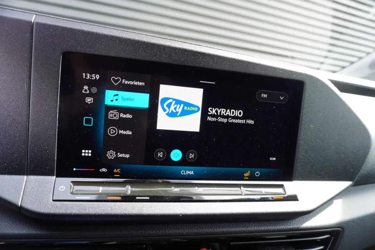 Maxi 122pk Automaat Trekhaak Apple Carplay Digitaal Dashboard Cruise control Parkeersensoren