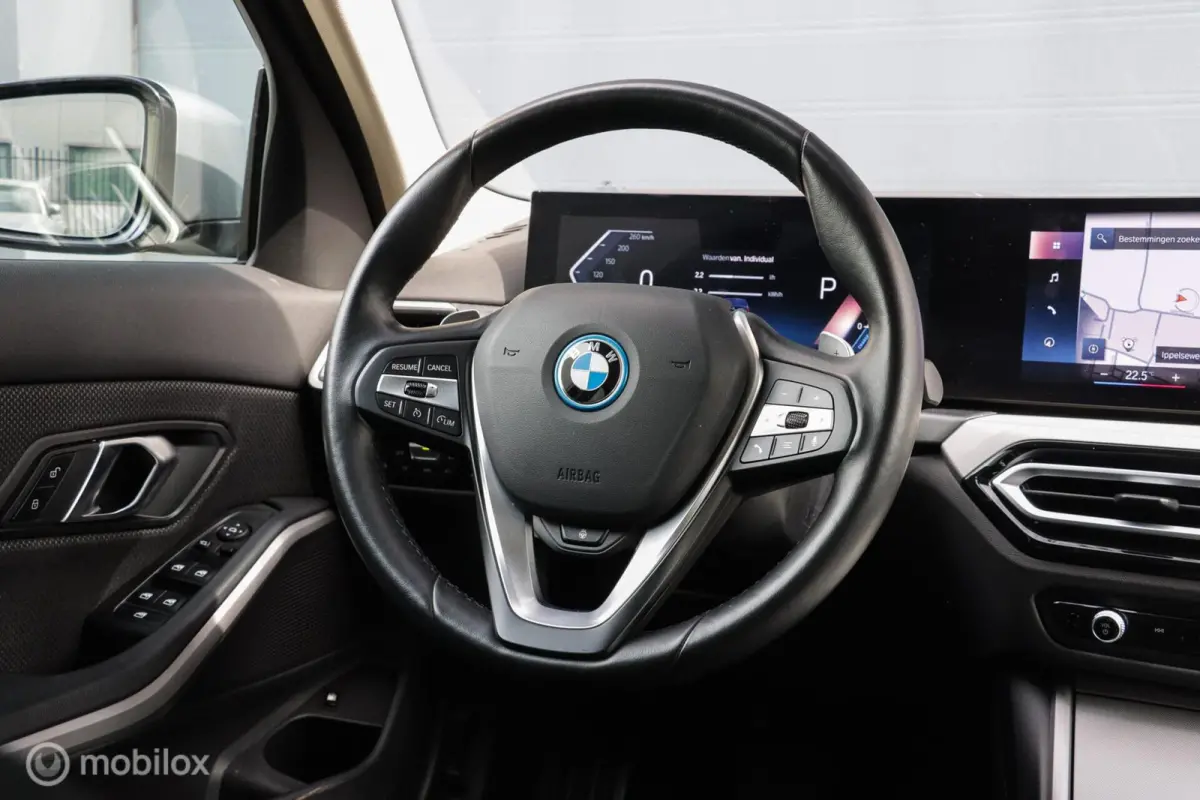 320e