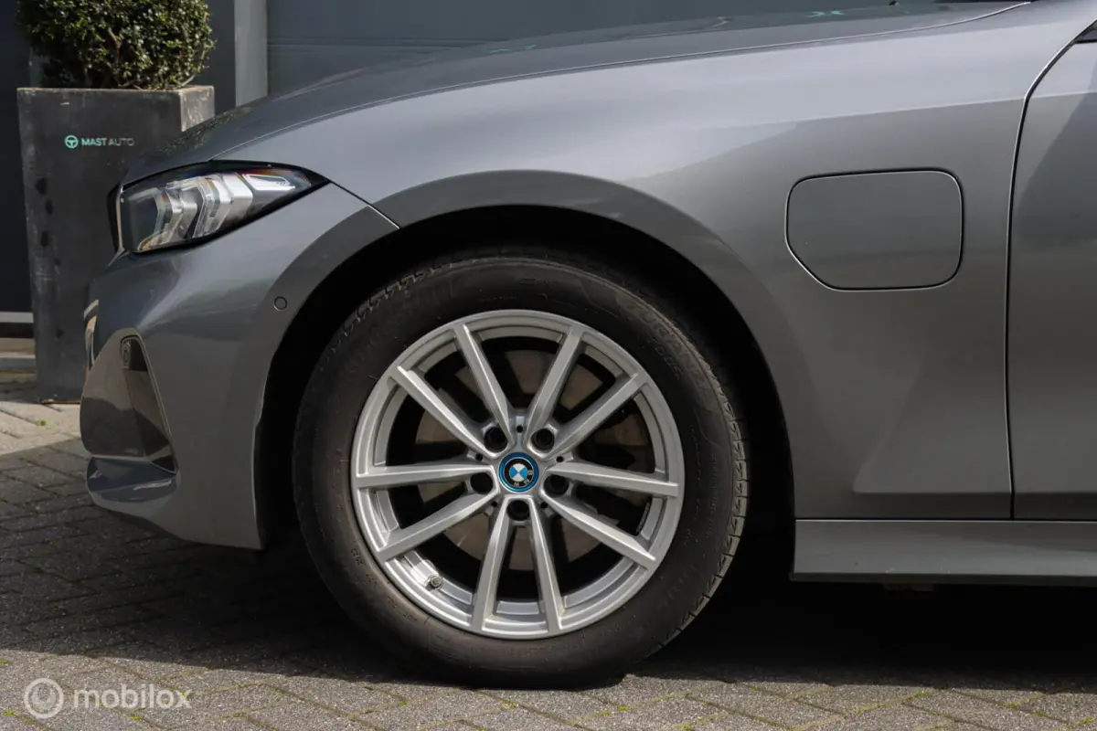 320e