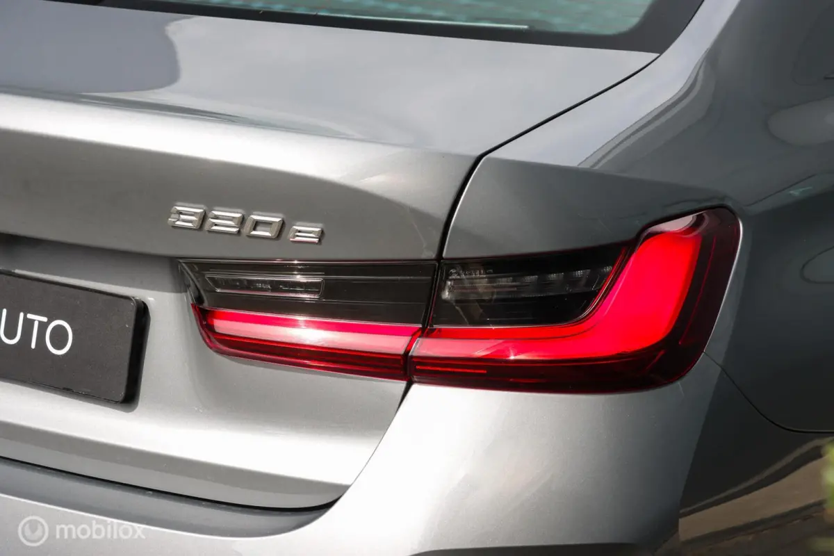 320e