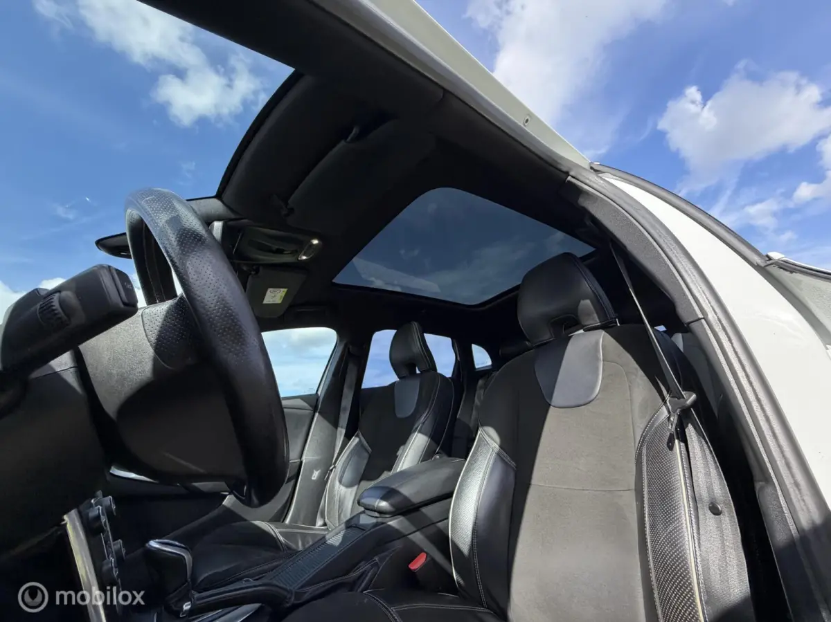 2.0 D2 R-Design Pano! Automaat!