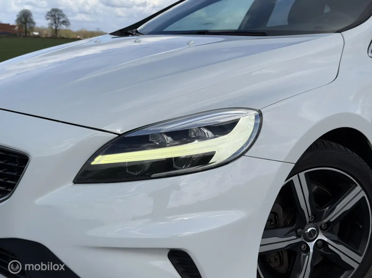 2.0 D2 R-Design Pano! Automaat!