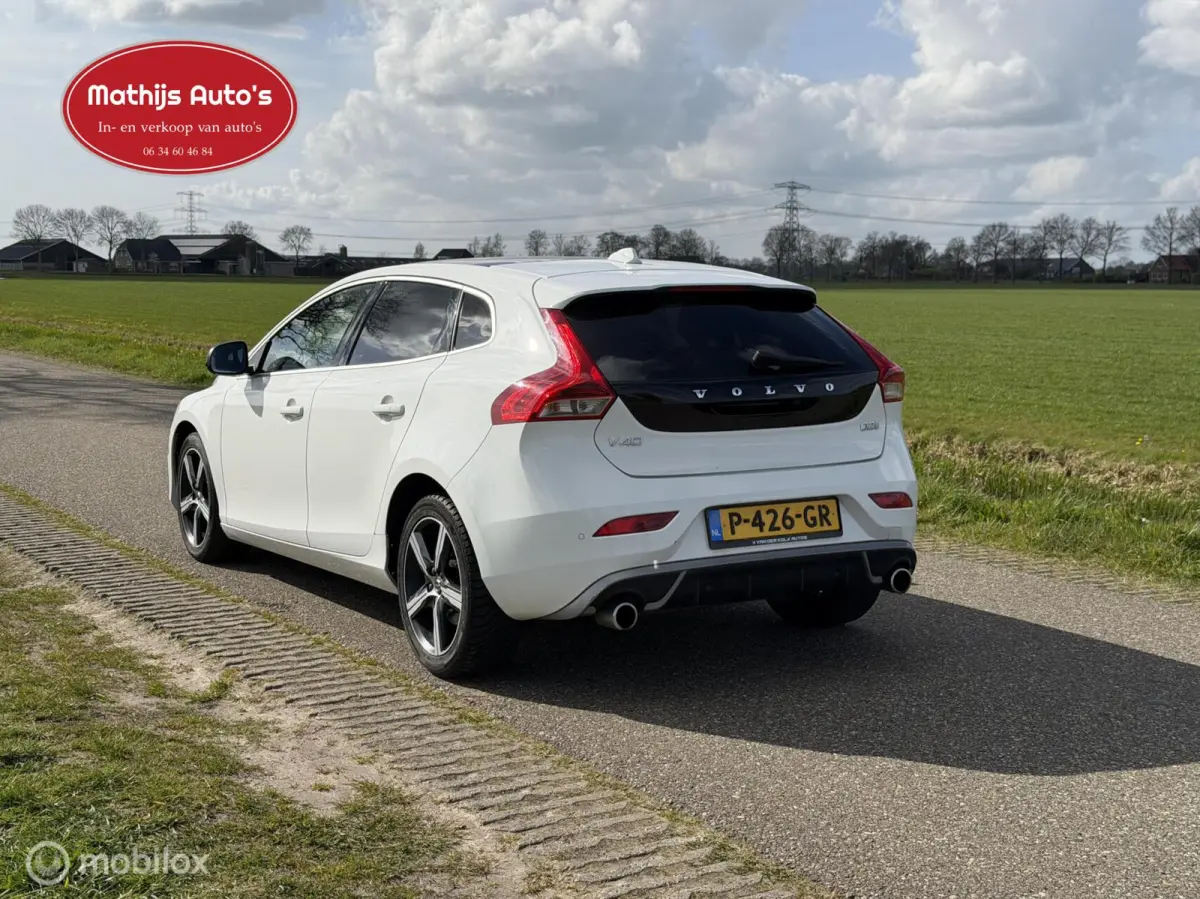2.0 D2 R-Design Pano! Automaat!