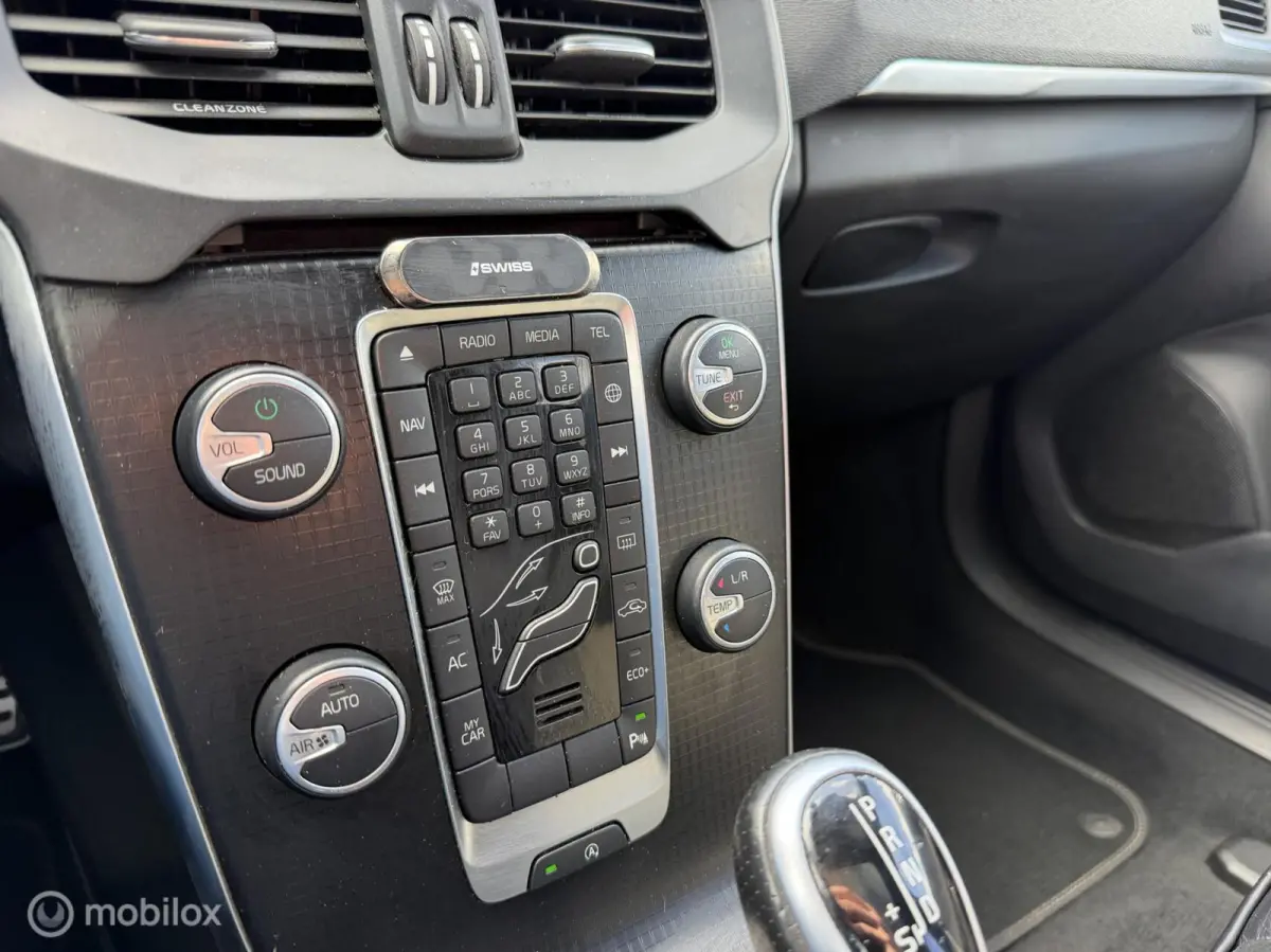 2.0 D2 R-Design Pano! Automaat!