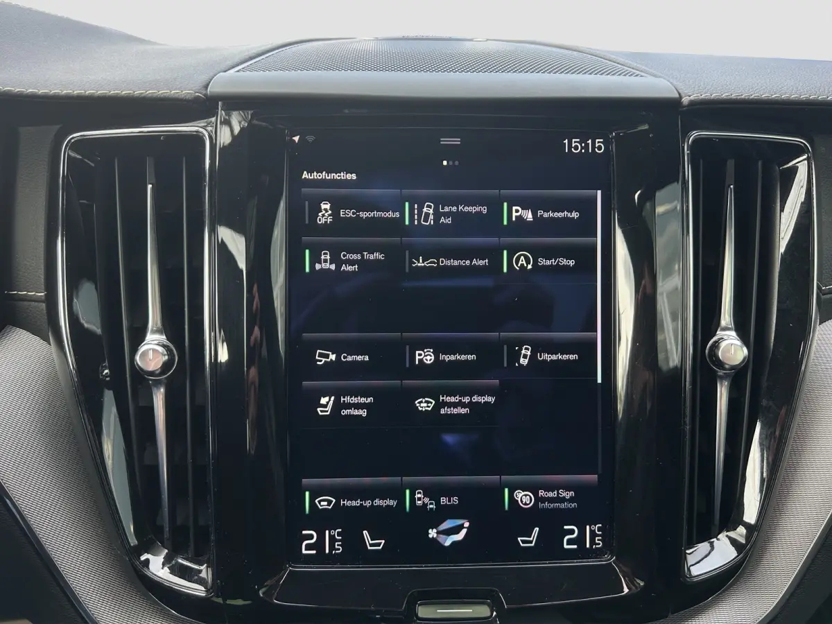 2.0 T5 AWD R-Design | Luchtvering | Bowers & Wilkens | Polestar Tuning | Pano | Camera | Cruise Control | Trekhaak |
