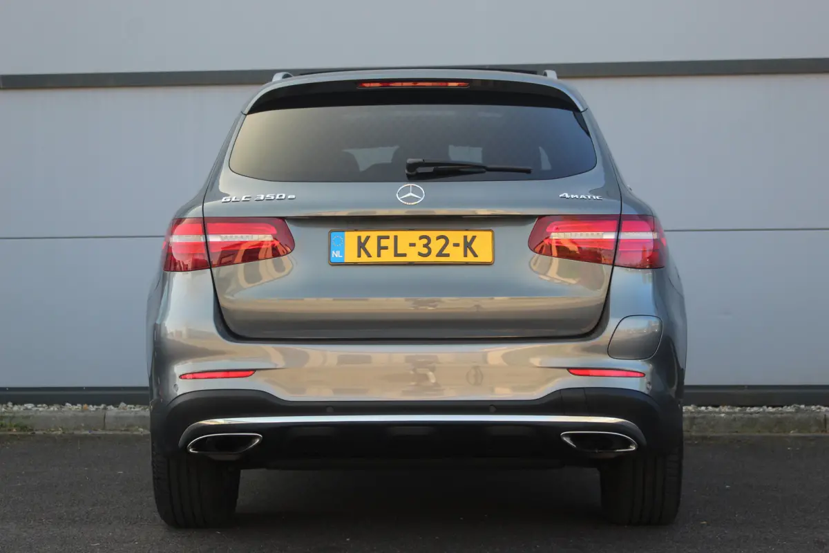 350e 4MATIC Business Solution AMG | Pano | 360 Camera | Dodehoeksens. | Elek. Achterklep | Keyless | LED | Navi | Stoelverwarming | Pano | 360 Camera | Dodehoeksens. | Elek. Achterklep | Key