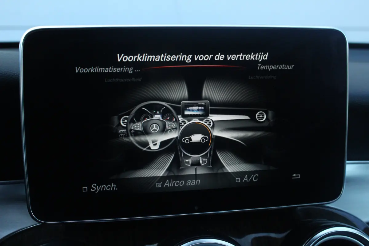 350e 4MATIC Business Solution AMG | Pano | 360 Camera | Dodehoeksens. | Elek. Achterklep | Keyless | LED | Navi | Stoelverwarming | Pano | 360 Camera | Dodehoeksens. | Elek. Achterklep | Key
