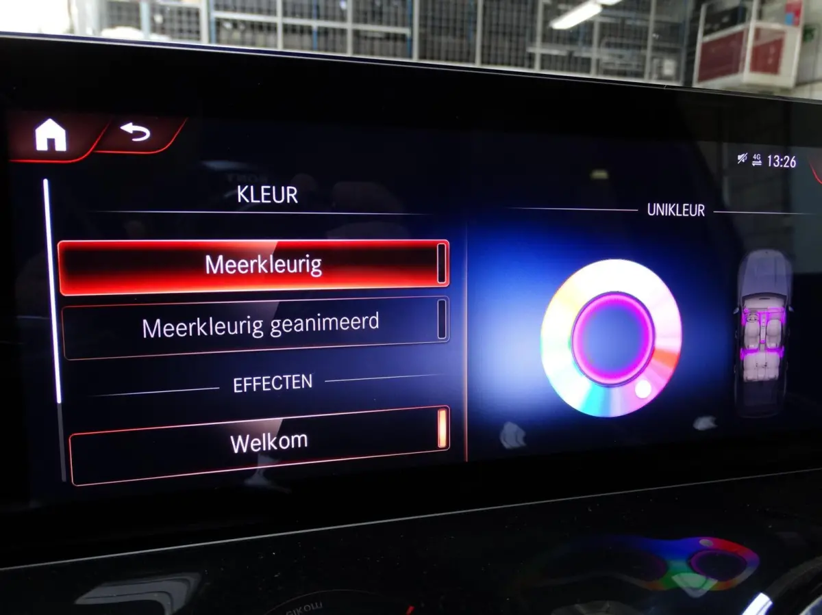300 4MATIC AMG Line 7p. 67 kWh SOH 95.5% !