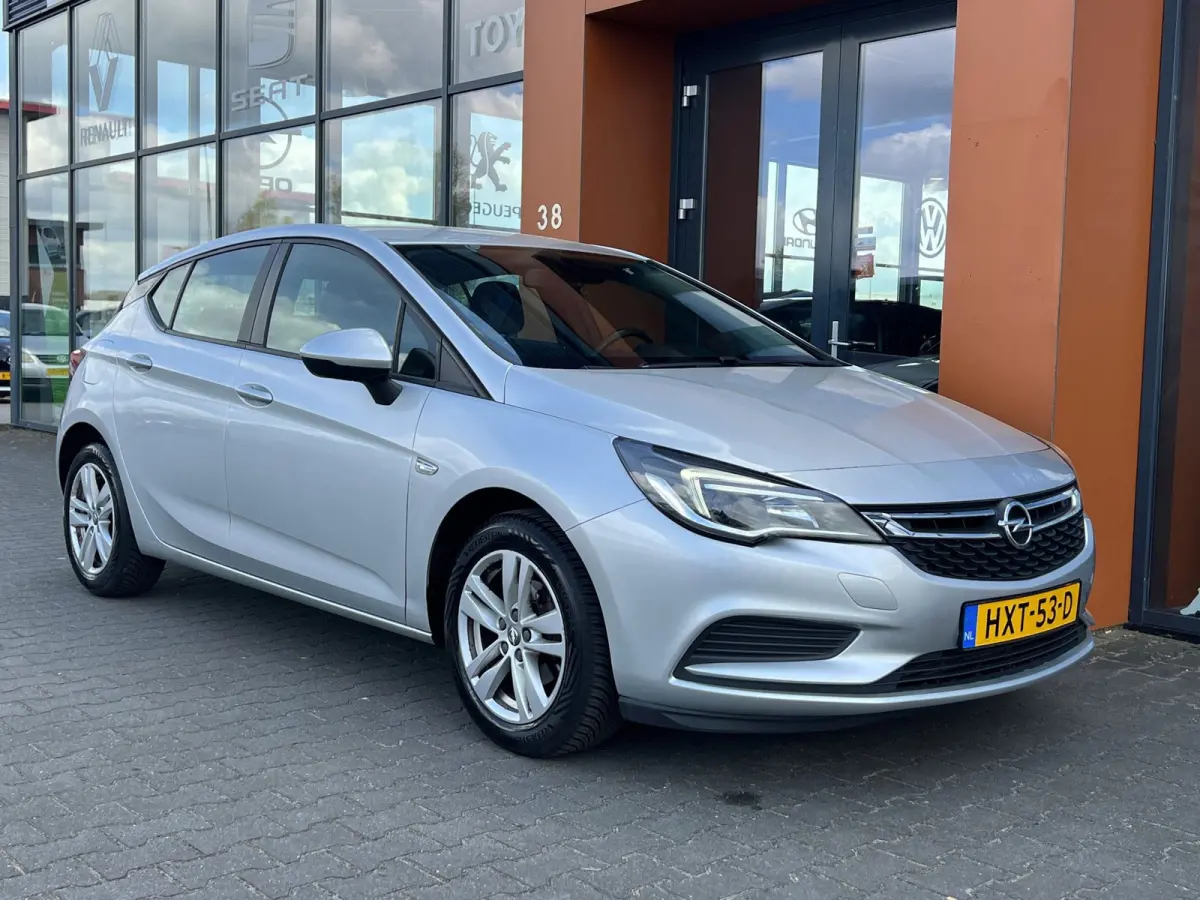 1.0Turbo|Carplay|Cruise|Navi|DAB+|Climate|APK2027